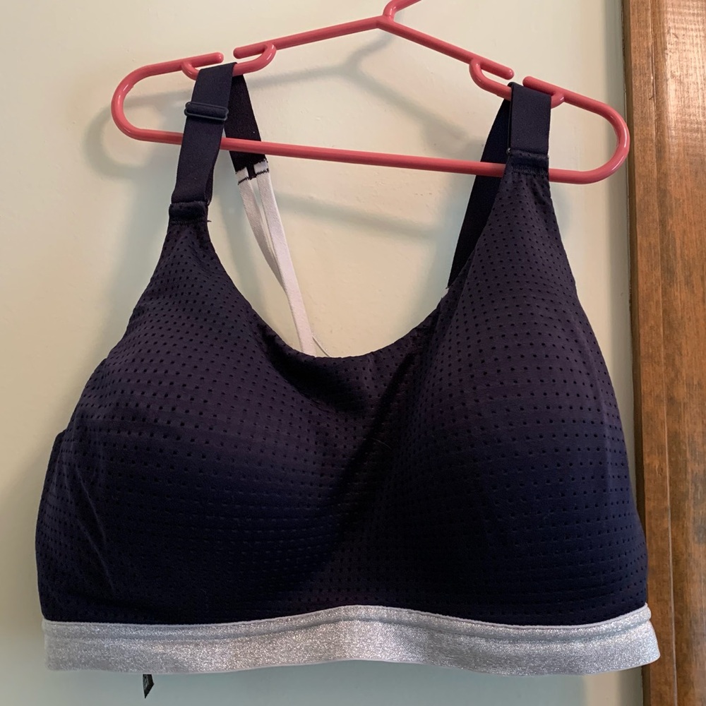 Victoria’s Secret Sports Bra